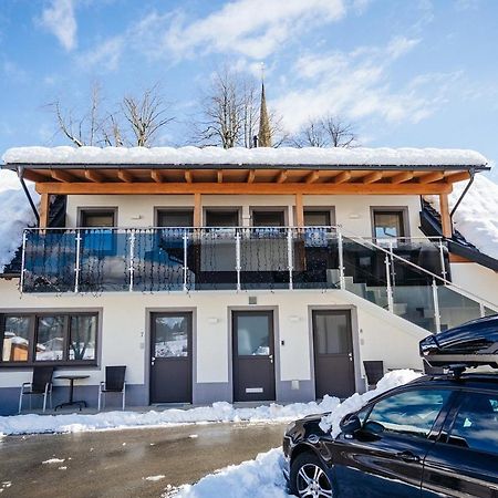 Apartmenthaus Strasswirt De Luxe Tröpolach Exterior foto