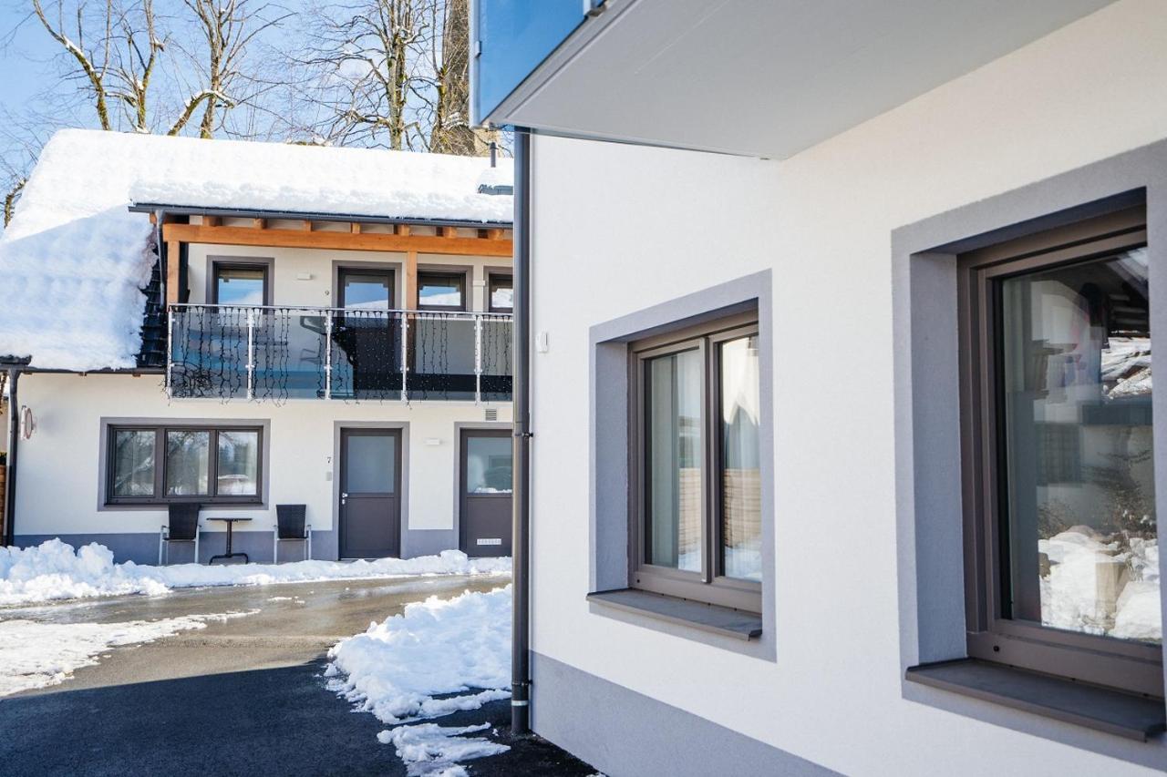 Apartmenthaus Strasswirt De Luxe Tröpolach Exterior foto